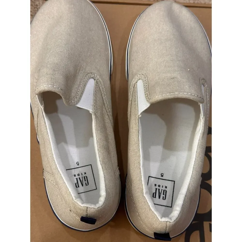 Gap Kids Canvas Slip On Shoes Beige Khaki Boys Unisex US 5 Youth Casual EUC